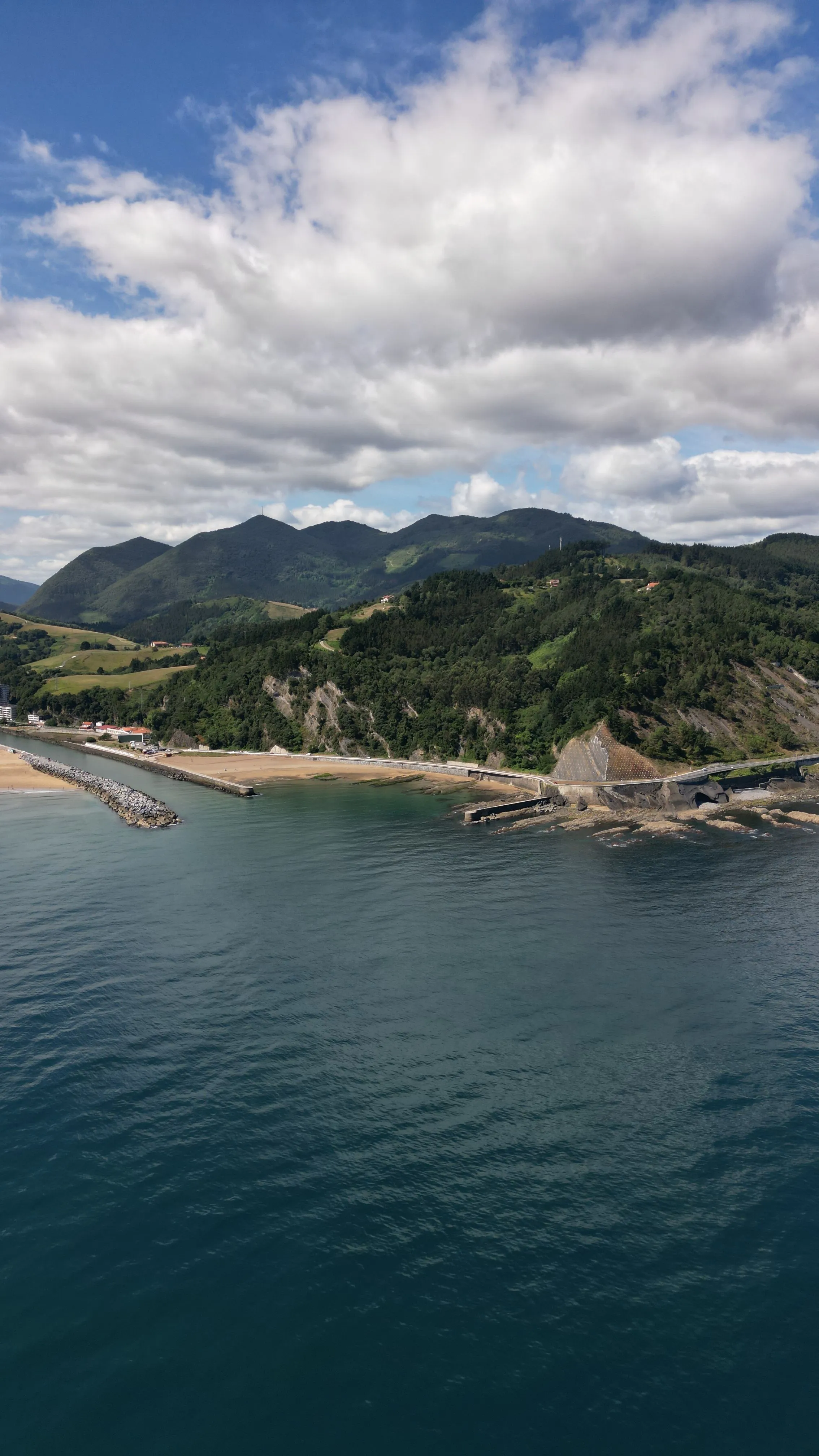 Vista de la ría de Urdaibai desde Busturia